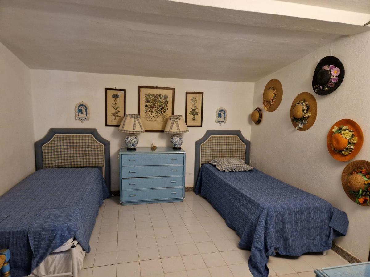 Domus Maura Villa Villasimius Eksteriør billede